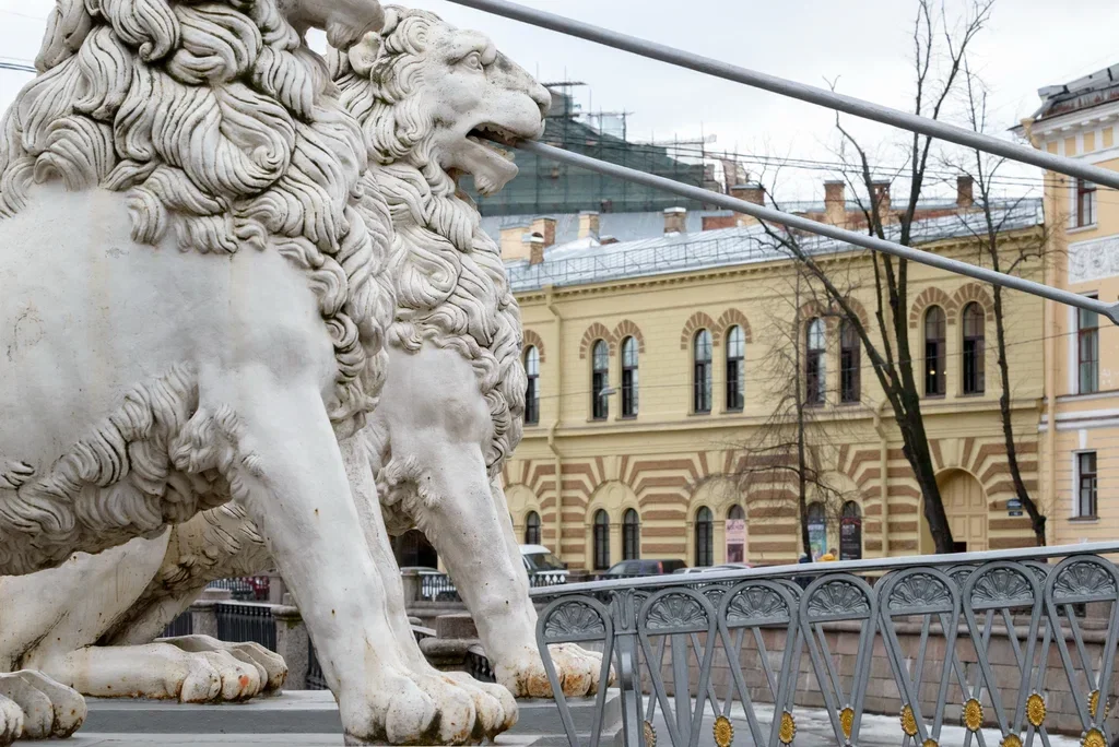 Музей искусства Санкт-Петербурга XX-XXI веков — музей — метро Театральная — Санкт-Петербург