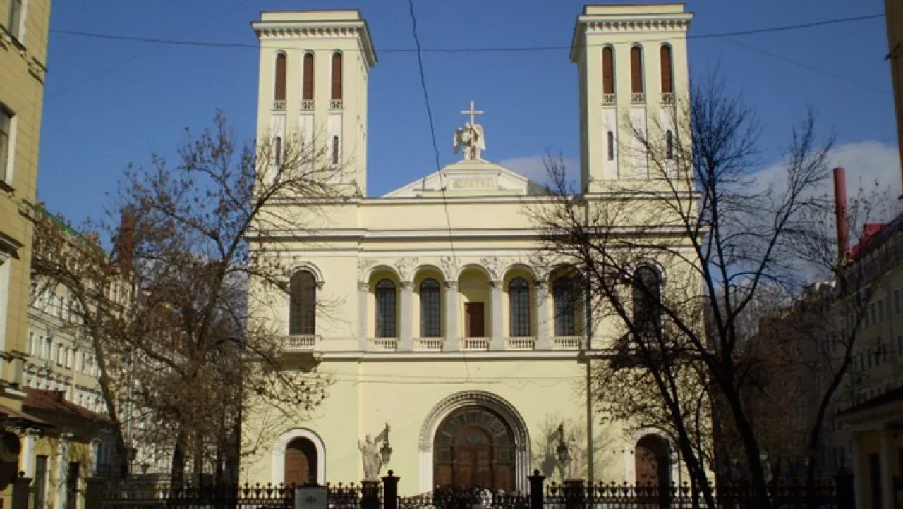 Обложка — Церковь Петра и Павла Петрикирхе