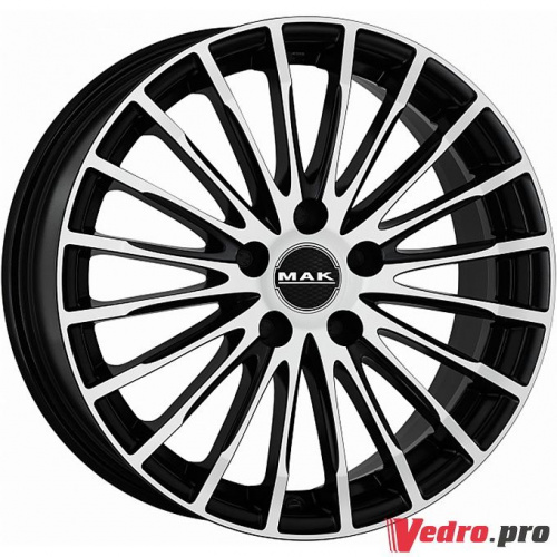 Колесный диск MAK Fatale 8x18 5x110 ET35 DIA65.1 Ice Black