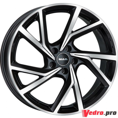 Колесный диск MAK Kassel 7.5x18 5x114.3 ET38 DIA76 Black Mirror