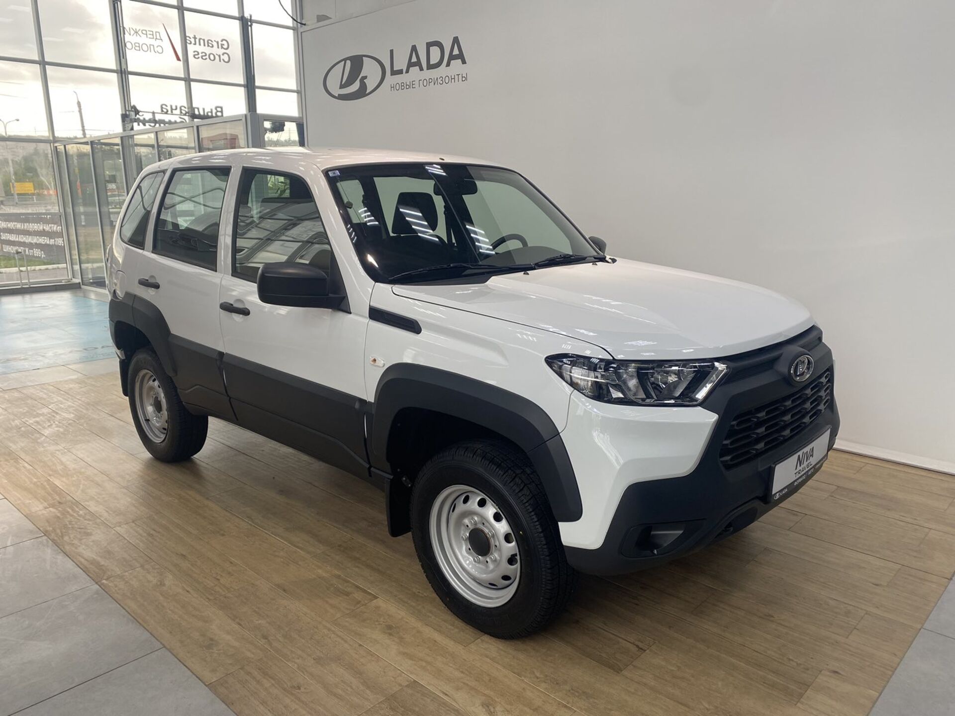 Автомобили LADA Niva Legend 3 Дв в лизинг в Набережных Челнах | Альфа-Лизинг