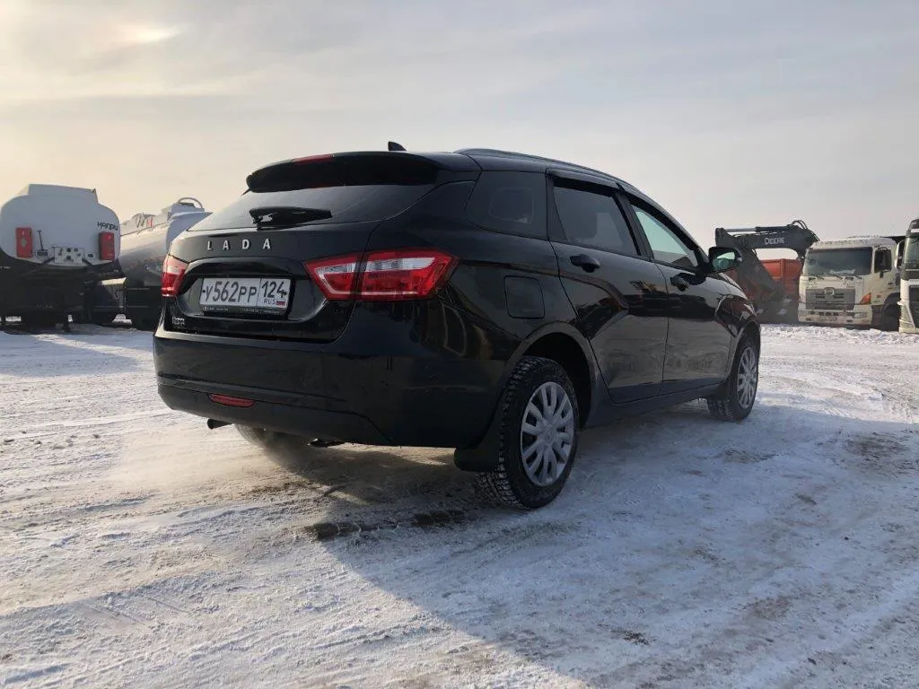 Автомобили LADA Vesta Sw с пробегом купить в лизинг в Красноярске |  Альфа-Лизинг