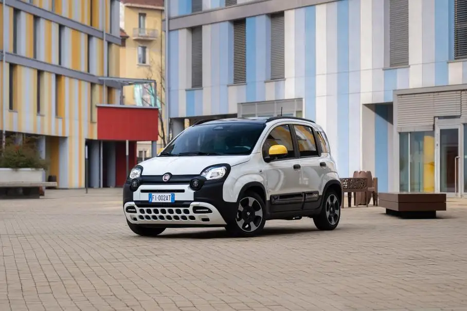 Новейший Fiat Panda: Восставший из пепла – новый итальянский хит!