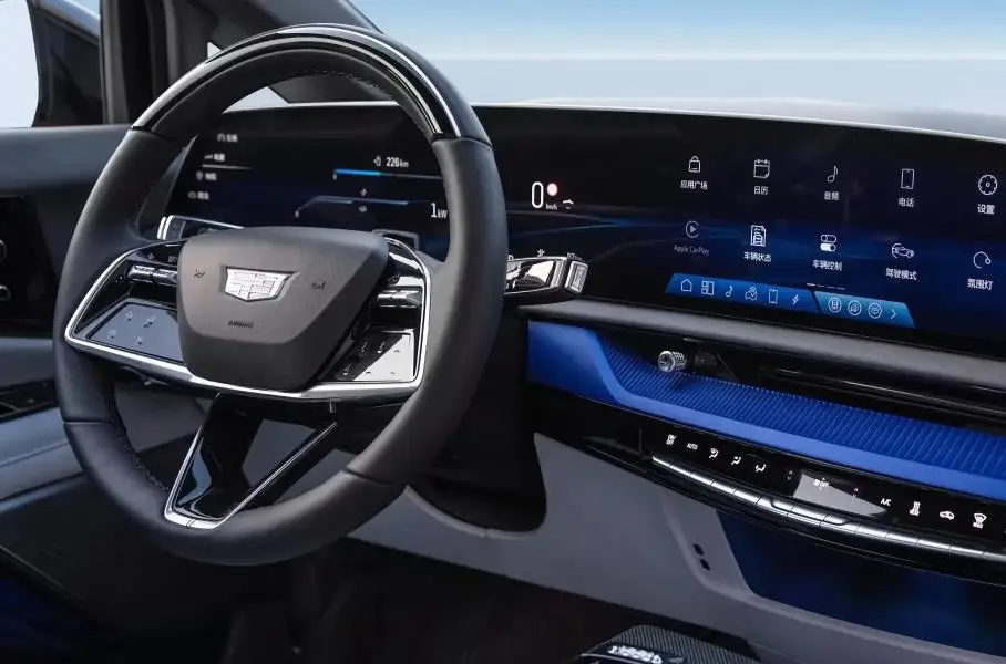 Cadillac показал скрытые фишки интерьера нового кроссовера Optiq!