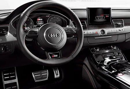 Audi S8 BASE GRADE (4HCTFF)