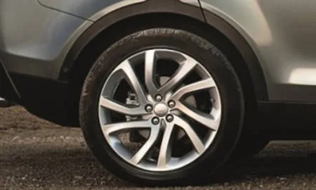 Land Rover Discovery Sport HSE LUXURY (LC2A)