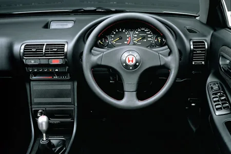 Honda Integra TYPE R (DB8)