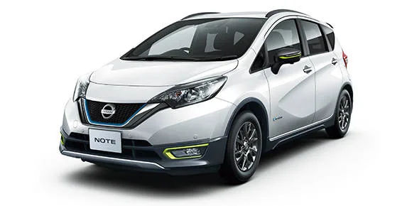 Nissan Note X FOUR C GEAR LIMITED (E12 / NE12)