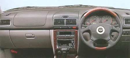 Subaru Forester T/25 (SF9)