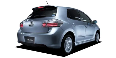 Toyota Blade BASE GRADE (AZE154H)