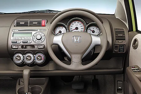 Honda Fit 1.3A (GD1)