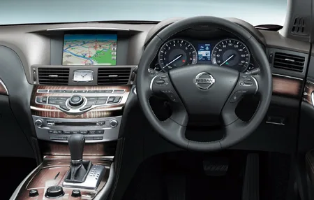 Nissan Cima HYBRID VIP (HGY51)
