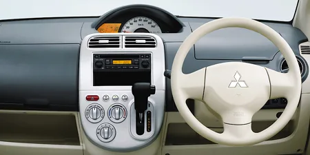 Mitsubishi EK Wagon MS (H82W)