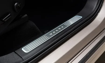 Volvo XC90 PLUS B5 AWD (LB420TXCM2 / LB420TXCM2A)