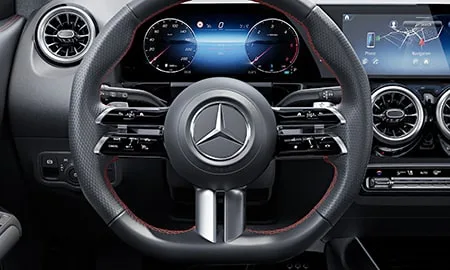 Mercedes Benz Glaclass GLA200D 4MATIC (247713M)