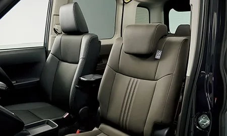 Toyota Jpn Taxi TAKUMI (NTP10)