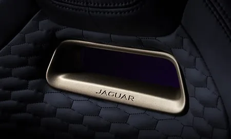 Jaguar Fpace SVR EDITION 1988 (DC5SC)