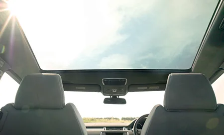Land Rover Range Rover Evoque PURE (LV2A)