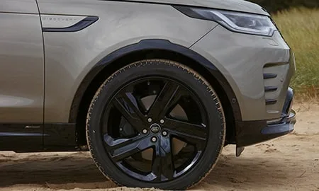 Land Rover Discovery S D300 (LR3WB)