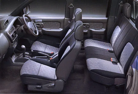 Mitsubishi Strada BASE GRADE (K74T)