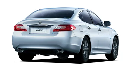 Nissan Fuga Hybrid VIP (HY51)