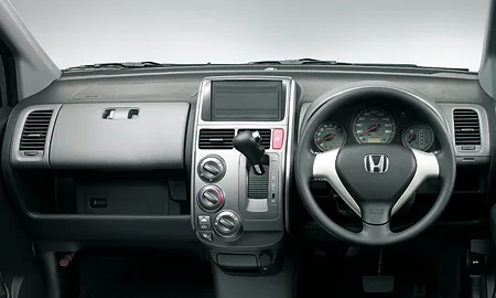 Honda Mobilio Spike W (GK1)