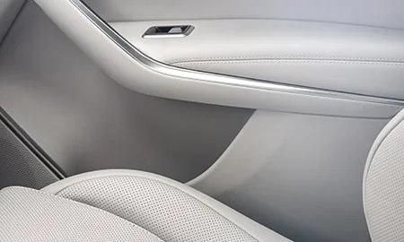 Jaguar Fpace SVR (DC5SC)