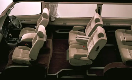 Toyota Hiace Wagon GRAND CABIN G-E (KZH126G)