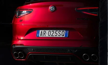 Alfa Romeo Stelvio QUADRIFOGLIO COLLEZIONE (94920 / 94929)