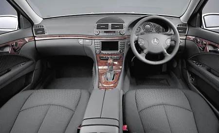Mercedes Benz Eclass E240 (211061 / 211070 / 211076)