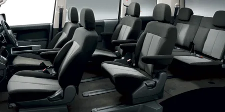 Mitsubishi Delica D5 ROADEST G POWER PACKAGE (CV4W)