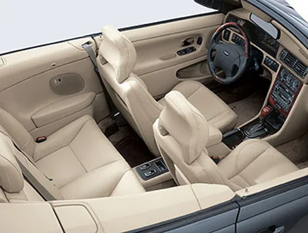 Volvo C70 T-5 CLASSIC (8B5234K)
