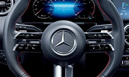 Mercedes Benz Glaclass GLA180 (247784M)