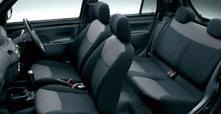 Daihatsu Esse CUSTOM (L235S)