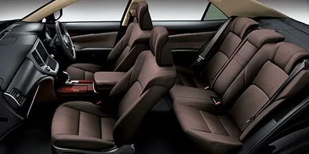 Toyota Crown Hybrid ROYAL SALOON G (AWS210)