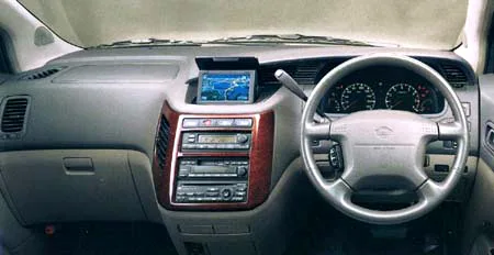 Nissan Homy Elgrand X (AVWE50)