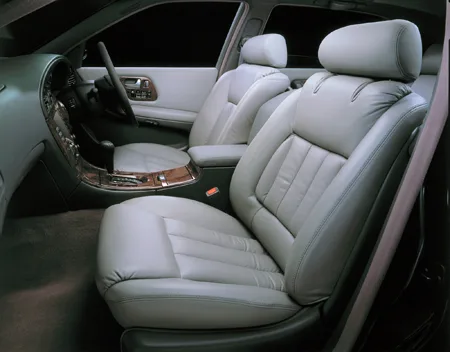 Nissan President SOVEREIGN (JG50)
