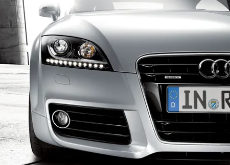 Audi TT Coupe 2.0TFSI QUATTRO (8JCESF)