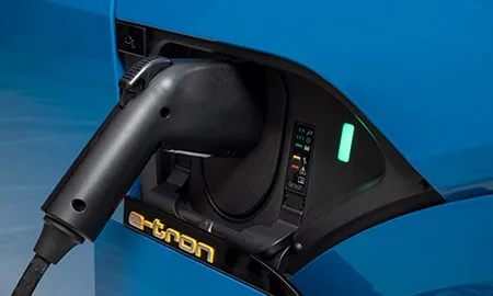 Audi Etron 50 QUATTRO (GEEAS / GEEASB)