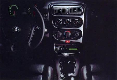 Alfa Romeo Alfa Gtv 2.0 V6 TURBO (916C2A)