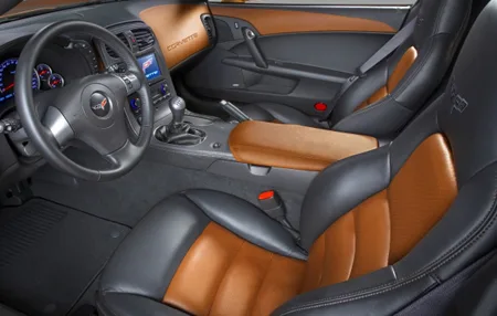 Chevrolet Corvette COUPE (X245S)