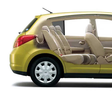 Nissan Tiida 15S FOUR (NC11)