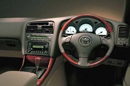 Toyota Aristo V300 VERTEX EDITION (JZS161)