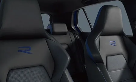Volkswagen Golf R ADVANCE (CDDNFF)