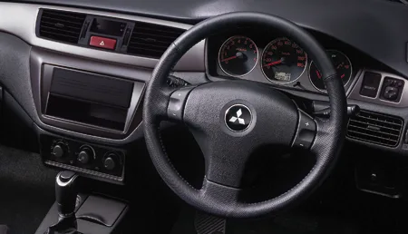 Mitsubishi Lancer MX TOURING (CS2A)