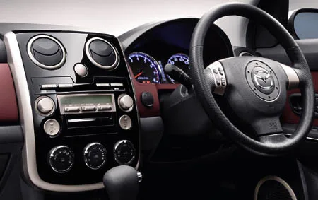 Mazda Verisa C (DC5R)