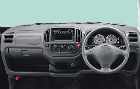Mazda Laputa XE (HP22S)