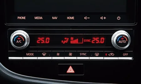 Mitsubishi Outlander Phev G PREMIUM PACKAGE (GG3W)