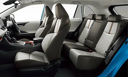 Toyota RAV4 ADVENTURE (MXAA54)