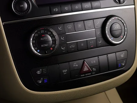 Mercedes Benz Rclass R500 4MATIC (251075)